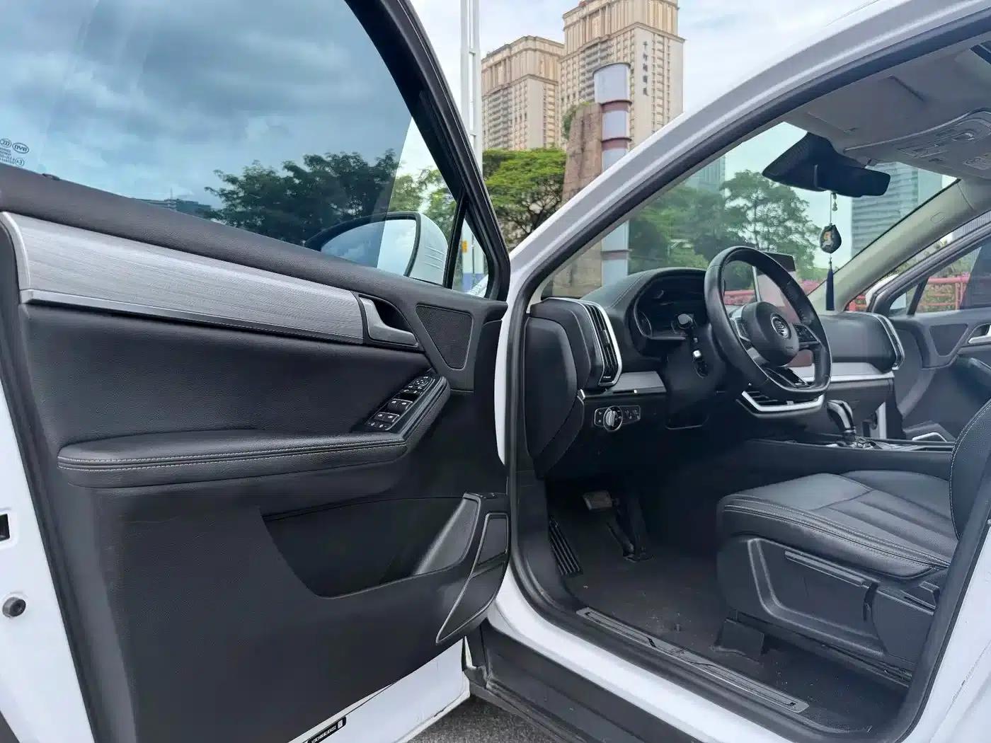 Tang 2019 2.0T Automatic Intelligent Connected Premium 7-seater National VI Emission Standard — миниатюра 11