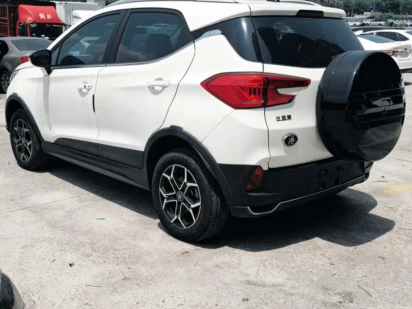 Yuan Pro 2021 401KM Premium — миниатюра 7