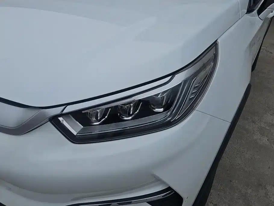 Yuan Pro 2021 401KM Premium — миниатюра 5