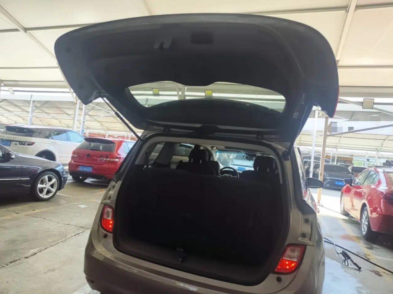 Buick GL6 2019 18T 6-Seater Connected Luxury Version China VI Standard — миниатюра 22