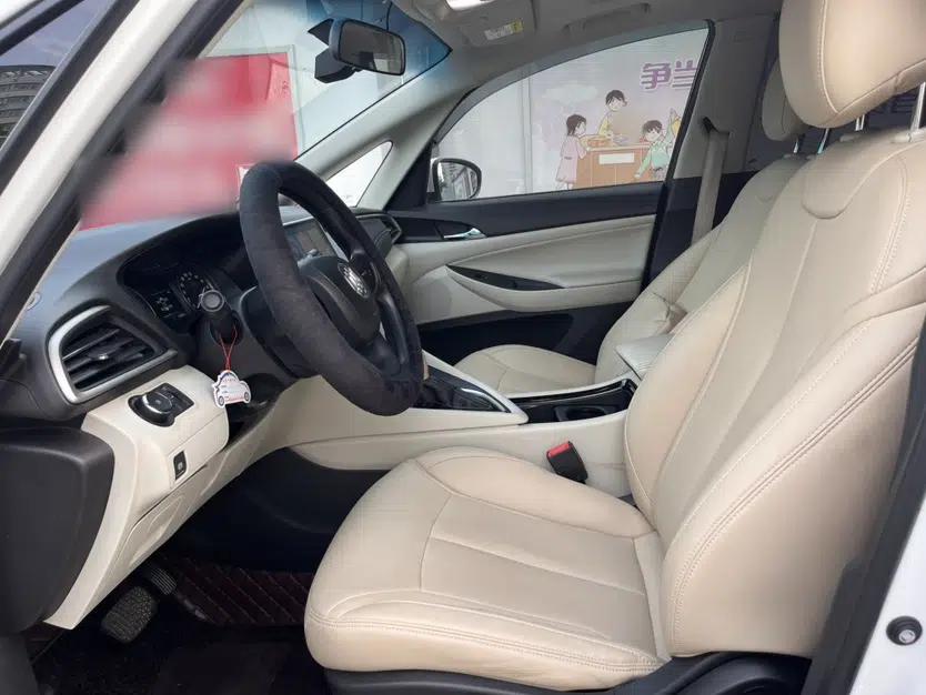 Buick GL6 2019 18T 6-Seater Elite Version China VI Standard — миниатюра 11