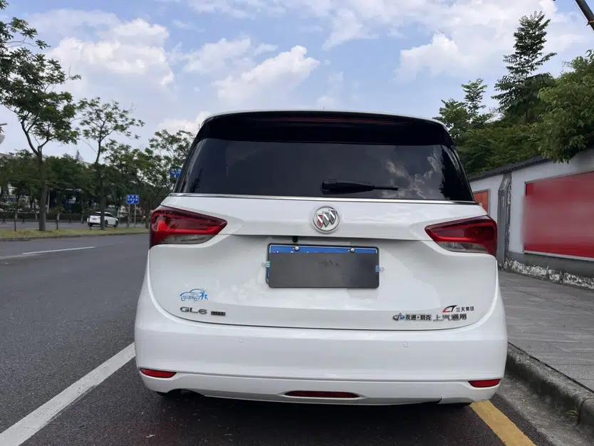 Buick GL6 2019 18T 6-Seater Elite Version China VI Standard — миниатюра 6
