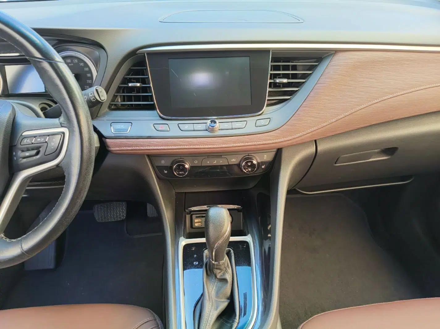 Buick GL6 2019 18T 6-Seater Connected Luxury Version China VI Standard — миниатюра 15