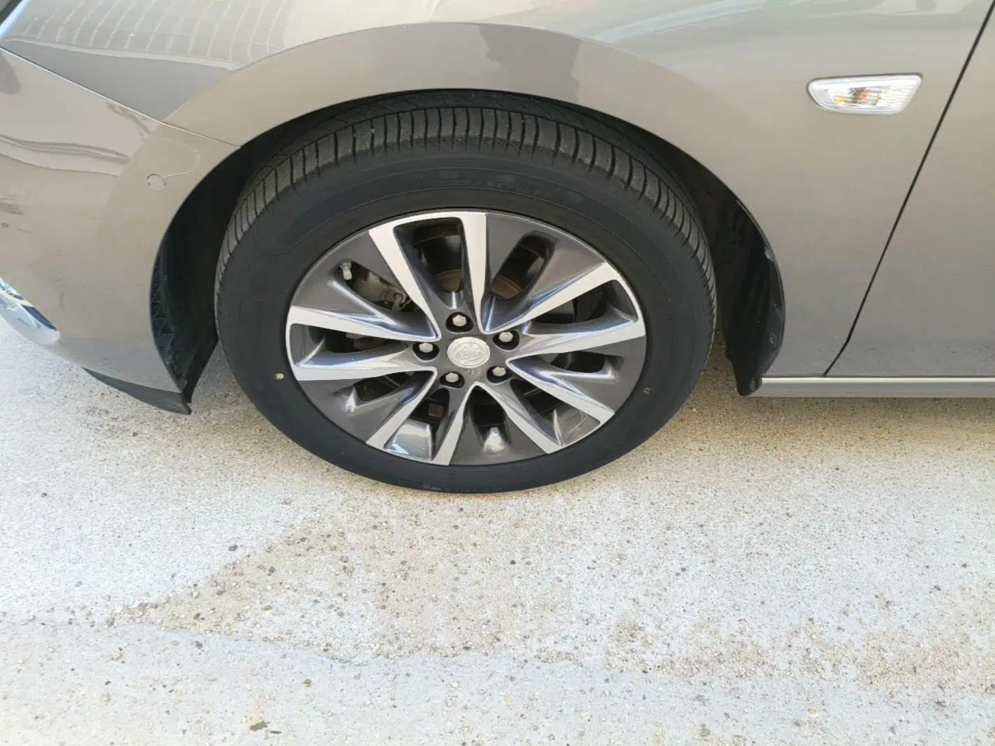 Buick GL6 2019 18T 6-Seater Connected Luxury Version China VI Standard — миниатюра 10