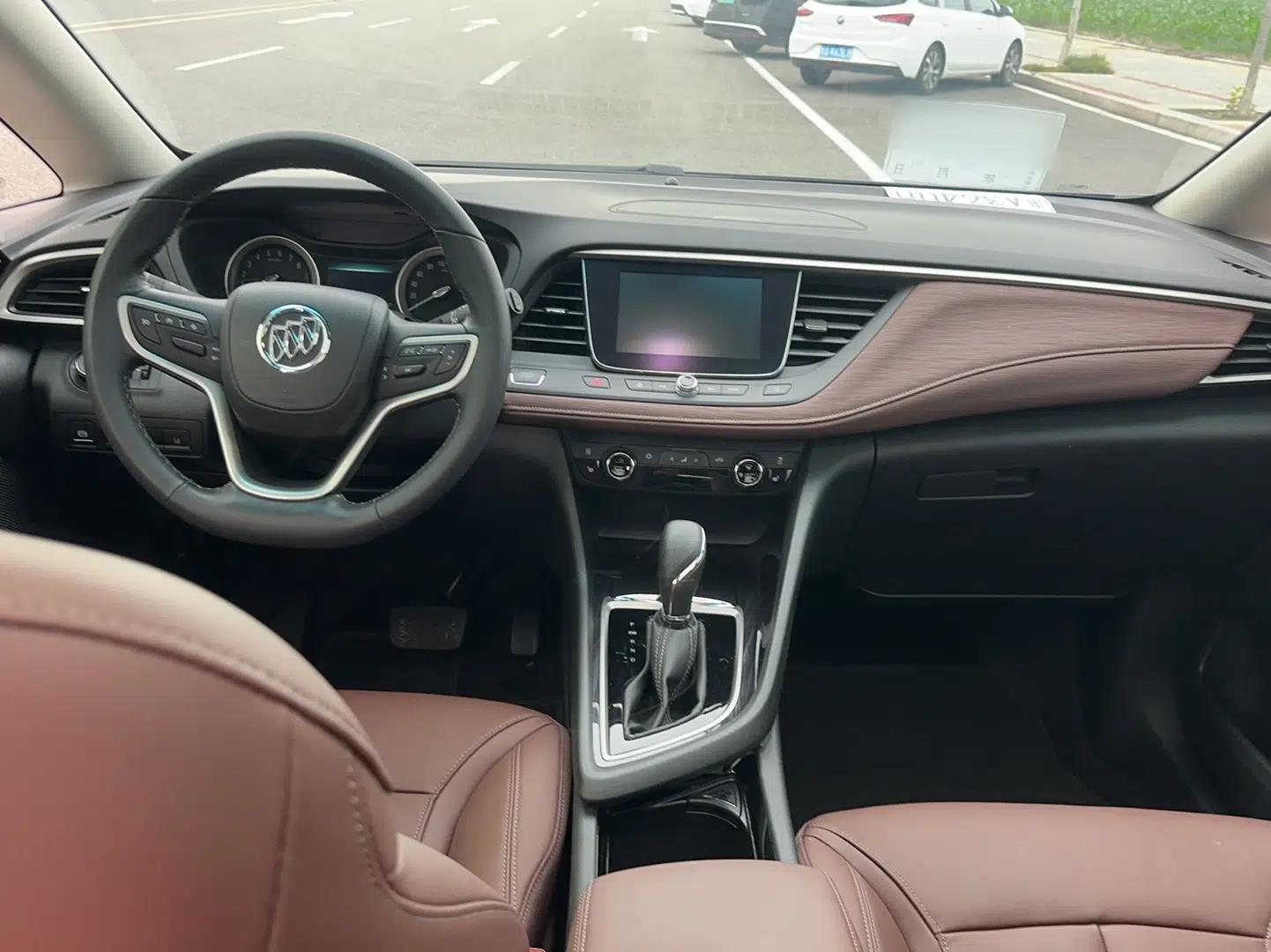 Buick GL6 2019 18T 6-Seater Connected Luxury Version China V Standard — миниатюра 17