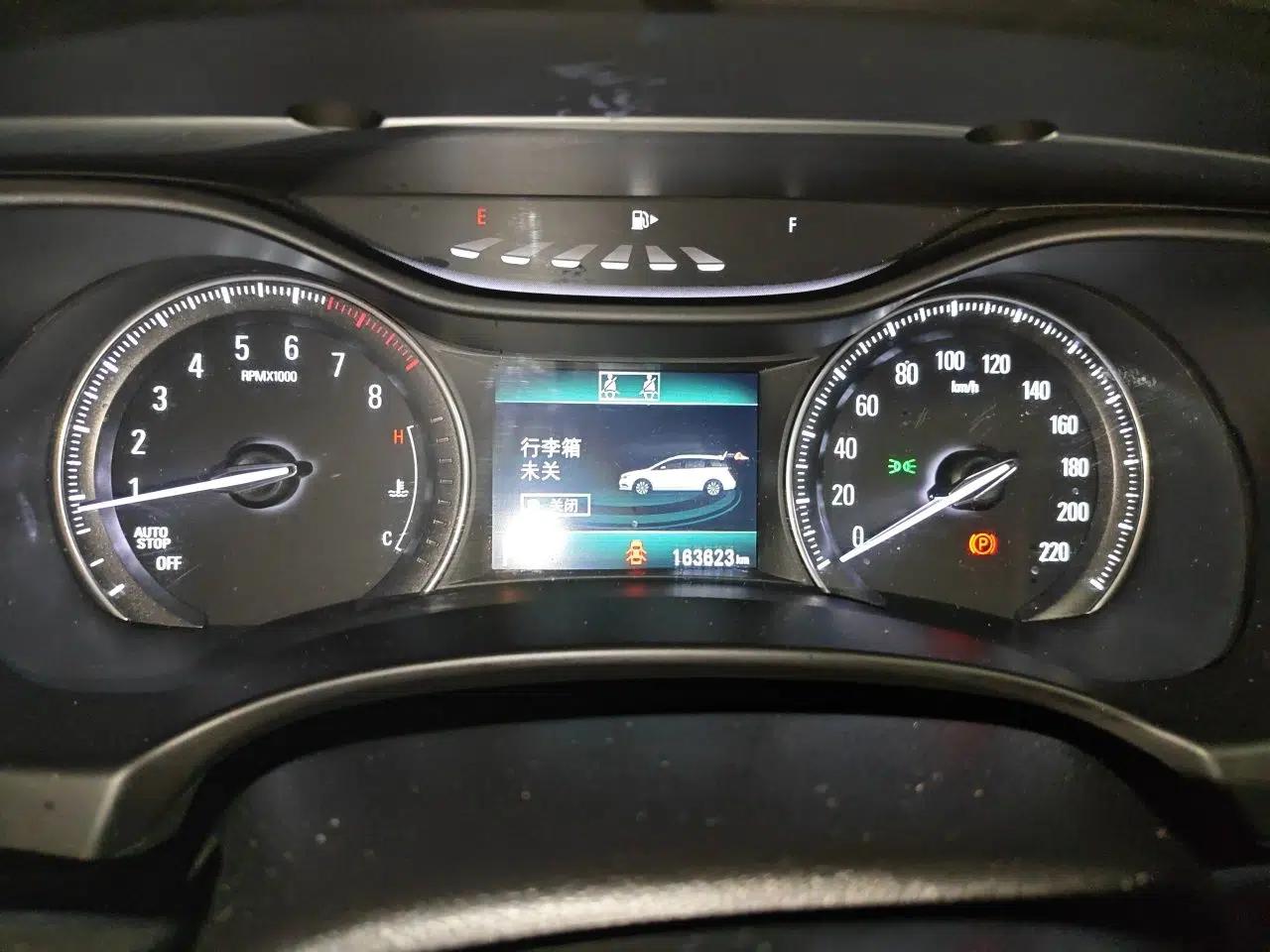 Buick GL6 2018 18T 6-Seater Elite Model — миниатюра 11