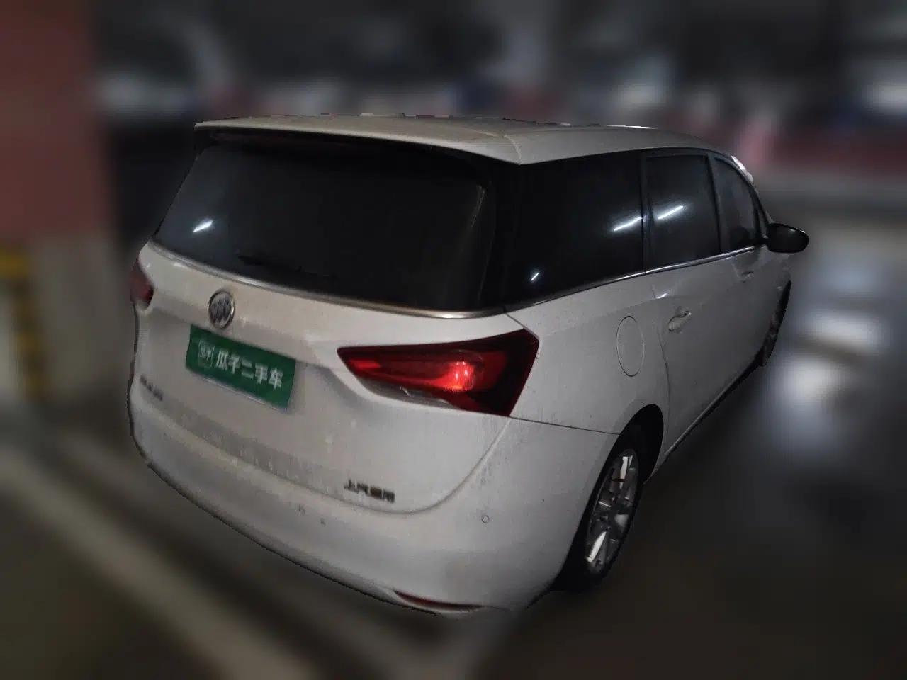 Buick GL6 2018 18T 6-Seater Elite Model — миниатюра 6
