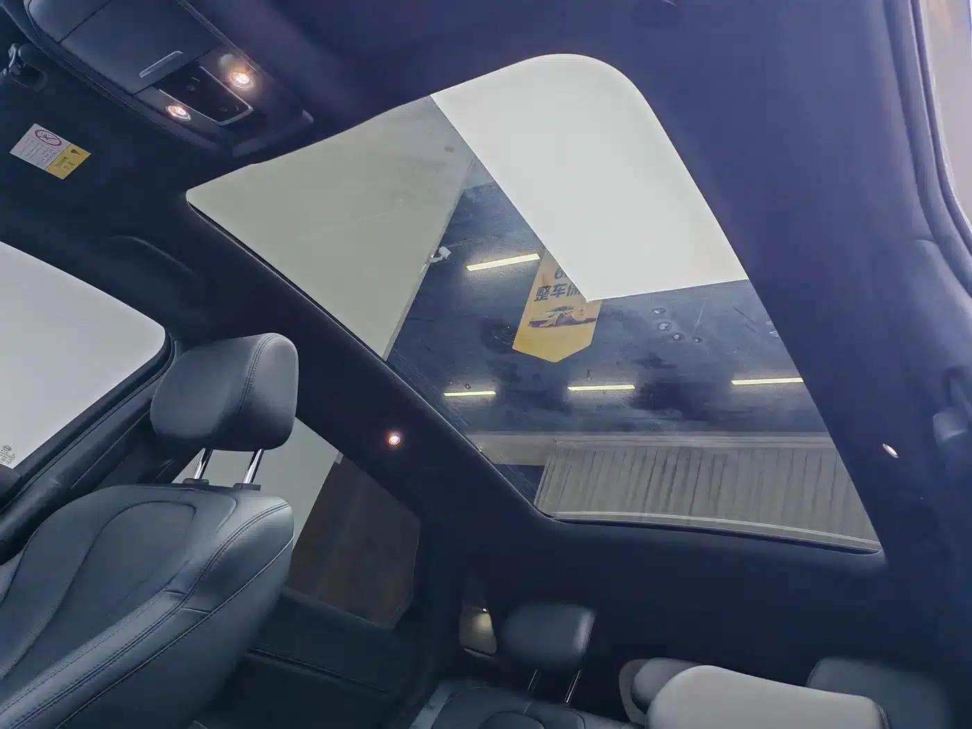 Hiace 06 2025 EV 605 Navigator Pro Edition — миниатюра 13