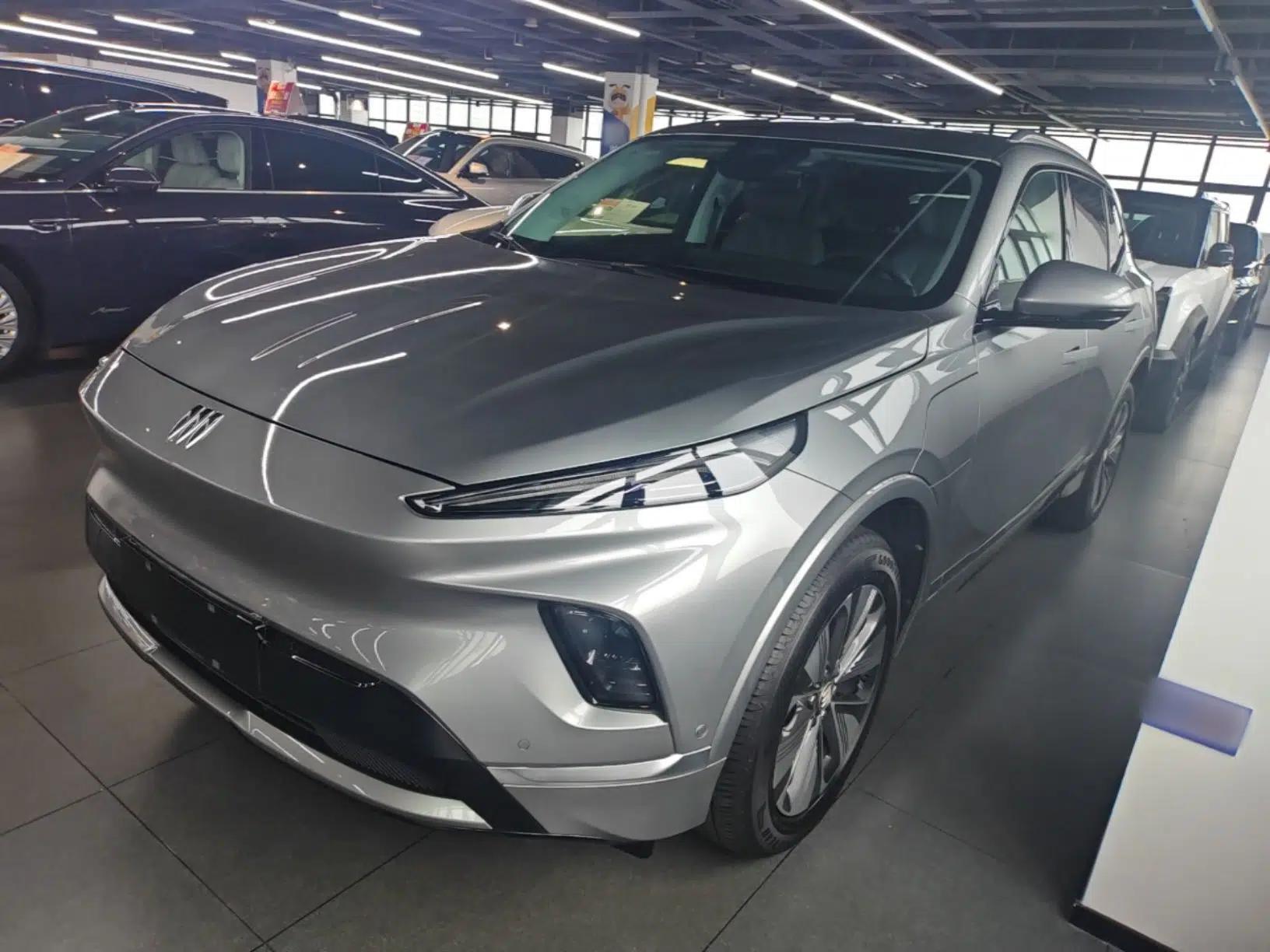 Buick E5 2025 Model 620KM Prestige Edition — миниатюра 1