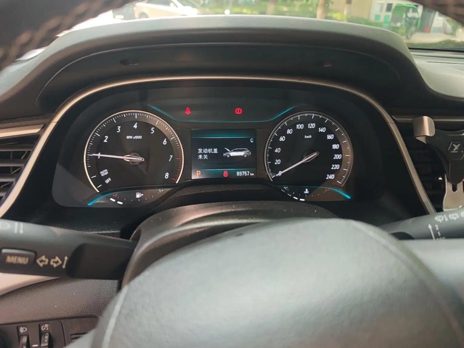 Buick Excelle GX 2018 18T Automatic Elite Model — миниатюра 12