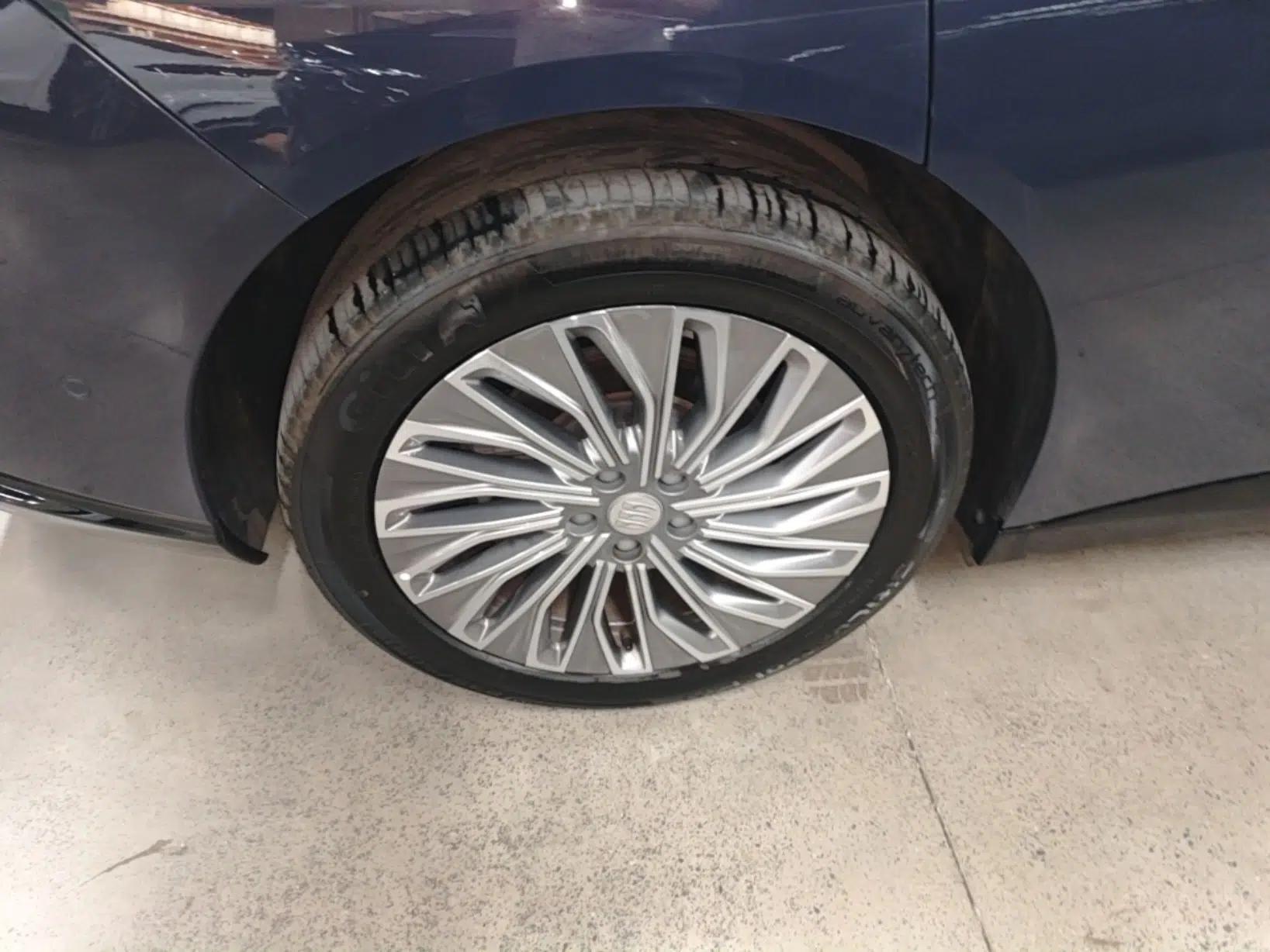 Buick L7 2025 Model Aivia — миниатюра 11