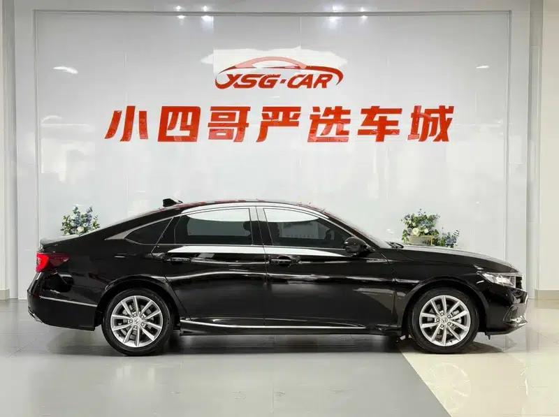 2022 Honda Accord 260TURBO Luxury Edition — миниатюра 8