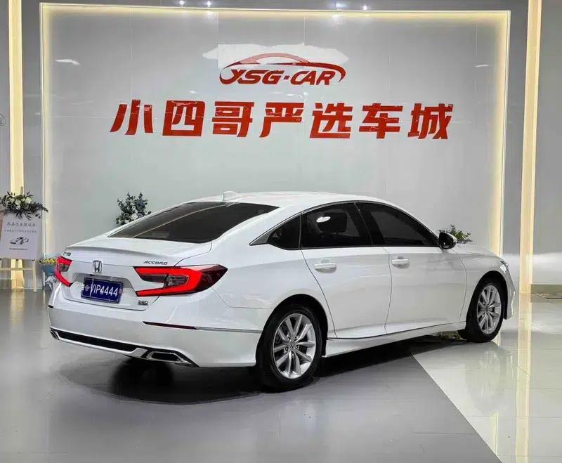 2022 Honda Accord 260TURBO Luxury Edition — миниатюра 7