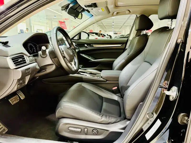 Accord 2022 260TURBO Phantom Night Premium Edition — миниатюра 13