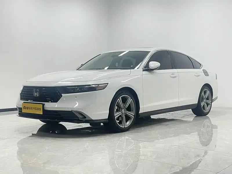 2023 Honda Accord 260TURBO Premium Edition — миниатюра 1