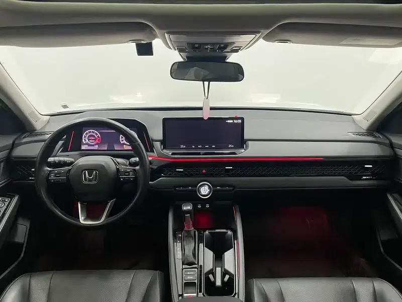 2023 Honda Accord 260TURBO Premium Edition — миниатюра 14