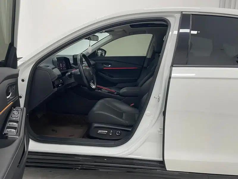 2023 Honda Accord 260TURBO Premium Edition — миниатюра 17