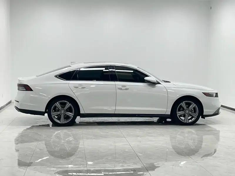 2023 Honda Accord 260TURBO Premium Edition — миниатюра 8