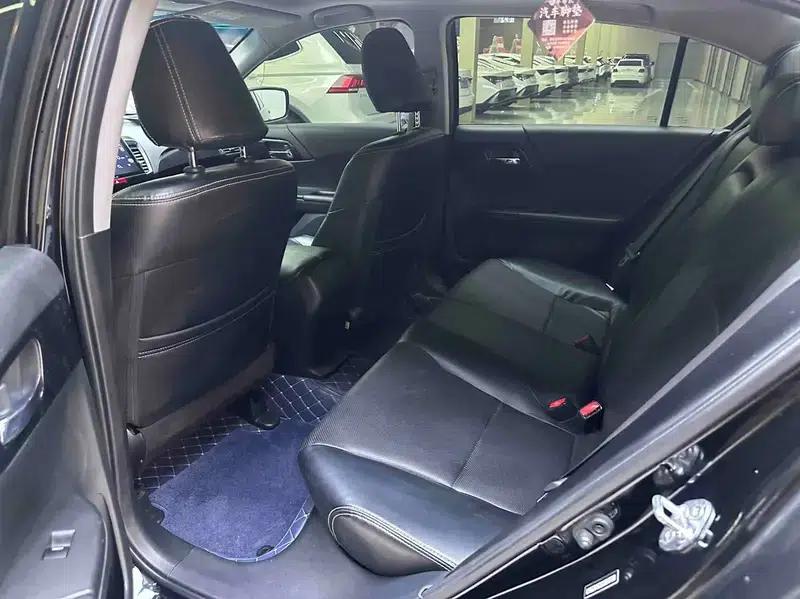 2016 Honda Accord 2.0L Comfort Edition — миниатюра 10