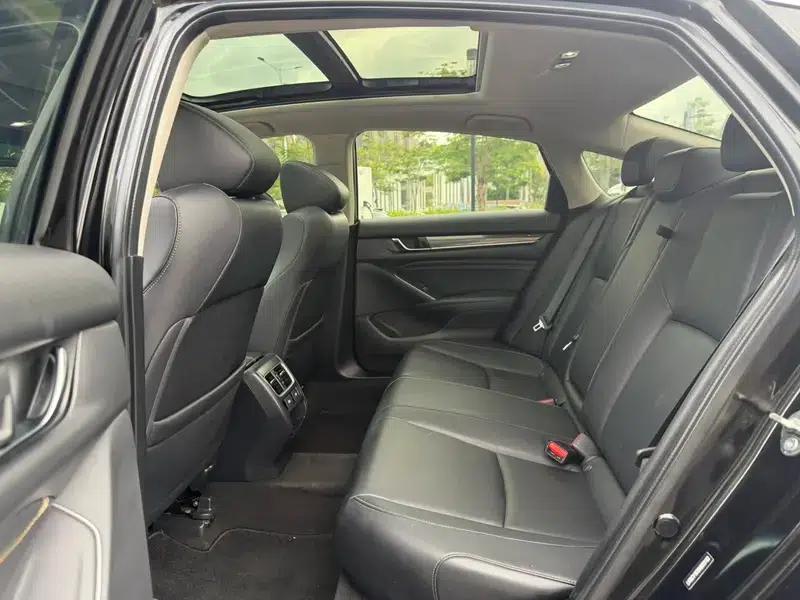 Accord 2022 260TURBO Phantom Night Premium Edition — миниатюра 21