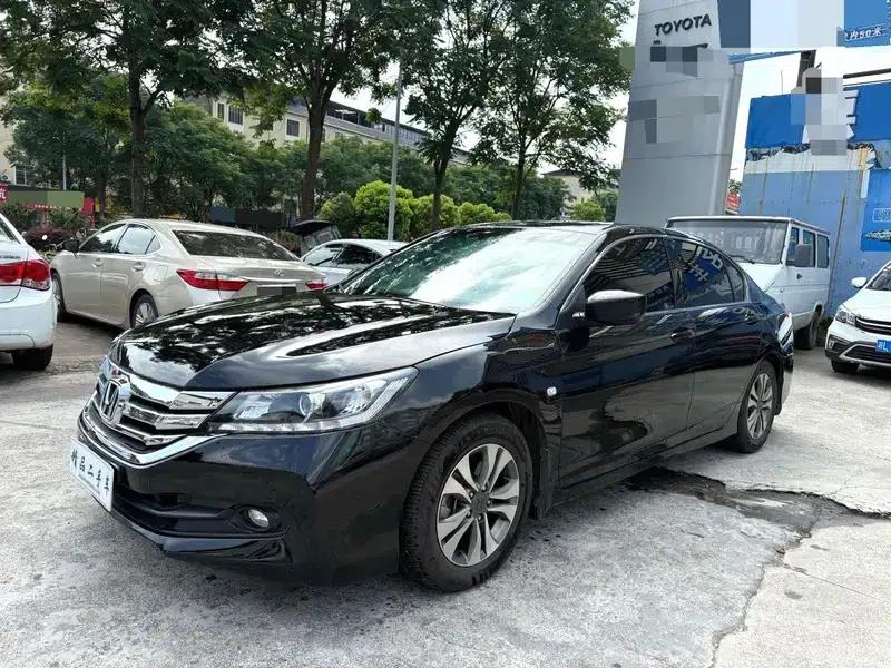 2015 Honda Accord 2.0L LX Comfort Edition — миниатюра 1