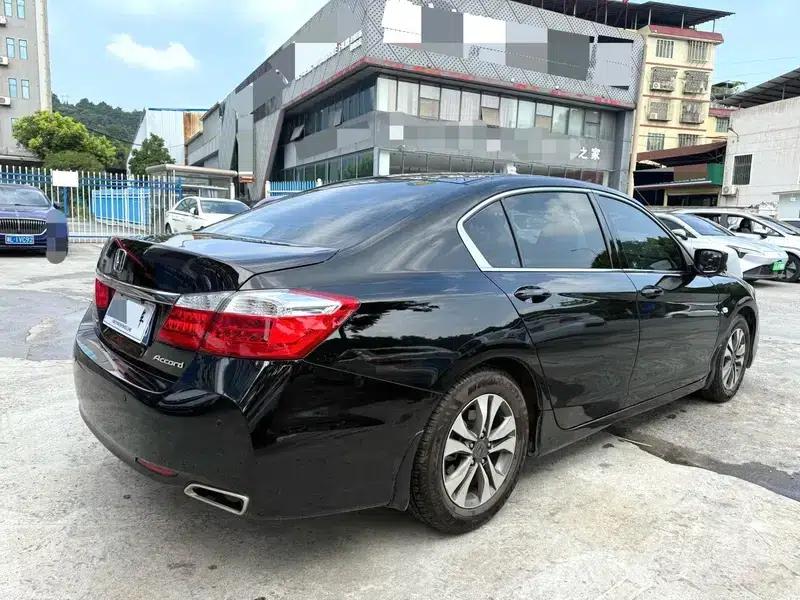 2015 Honda Accord 2.0L LX Comfort Edition — миниатюра 6