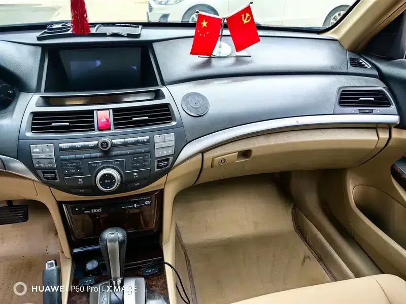 Accord 2009 2.4L LX — миниатюра 7