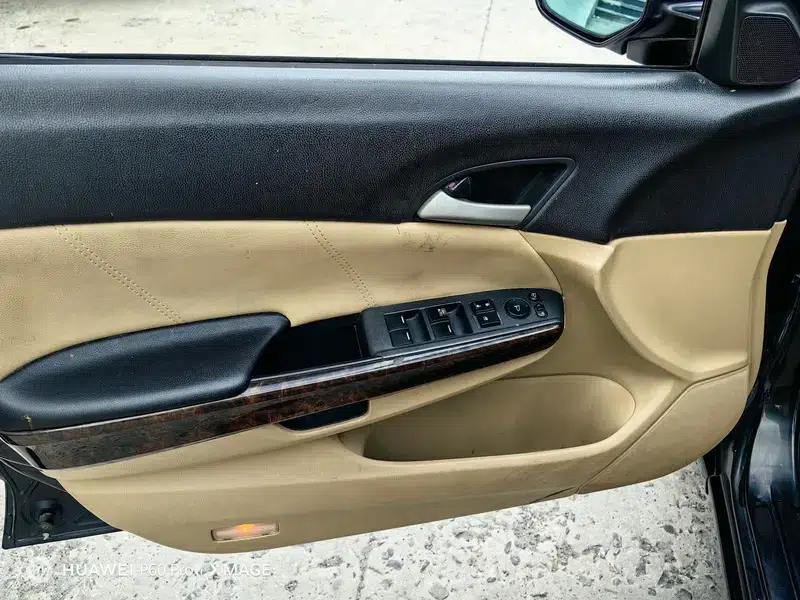 Accord 2009 2.4L LX — миниатюра 9