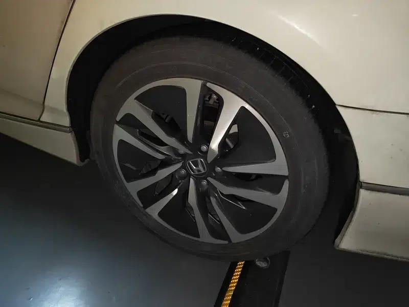 2018 Honda Accord Hybrid 2.0L Elite Edition (National VI Emission Standard) — миниатюра 21