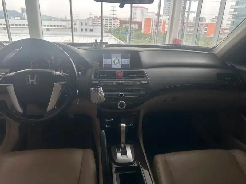 Accord 2013 2.4L LX — миниатюра 8