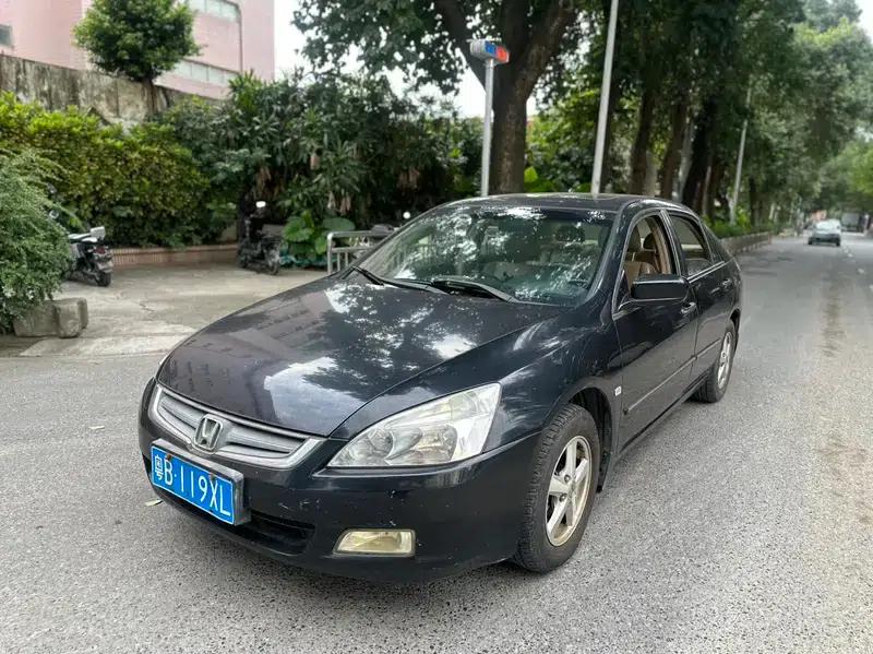 Accord 2004 2.4L — миниатюра 1