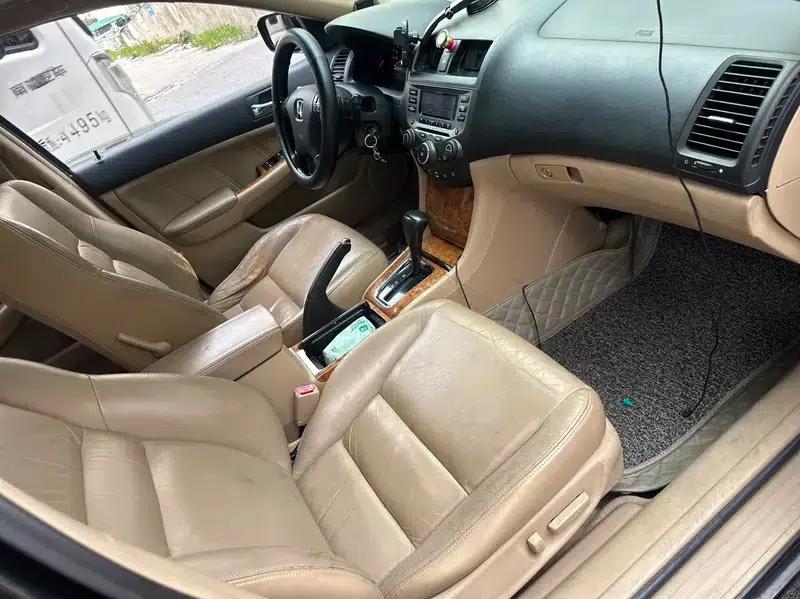 Accord 2004 2.4L — миниатюра 6