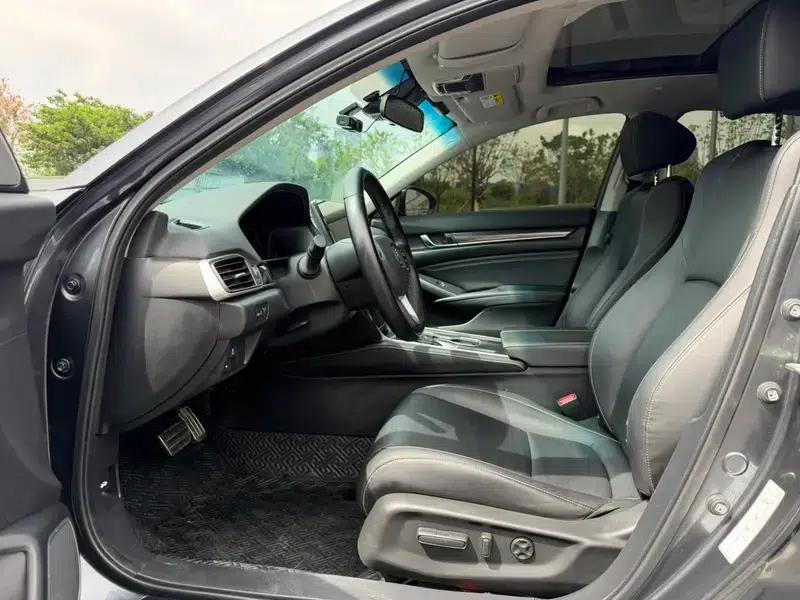 Accord 2022 260TURBO Phantom Night Premium Edition — миниатюра 17