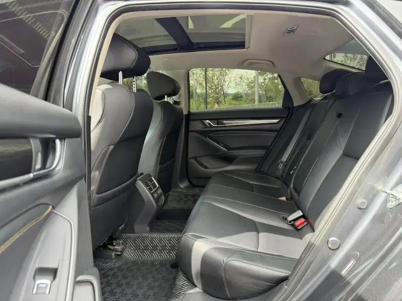 Accord 2022 260TURBO Phantom Night Premium Edition — миниатюра 18