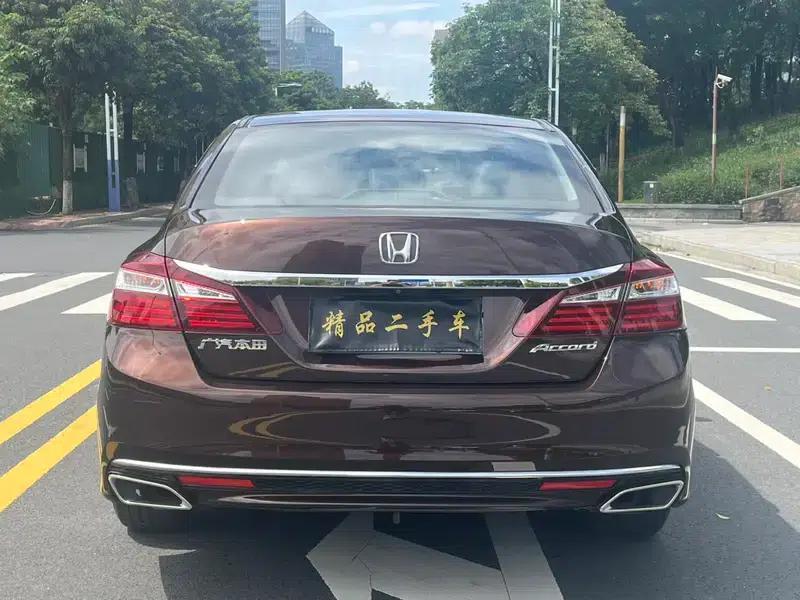2016 Honda Accord 2.0L Comfort Edition — миниатюра 6