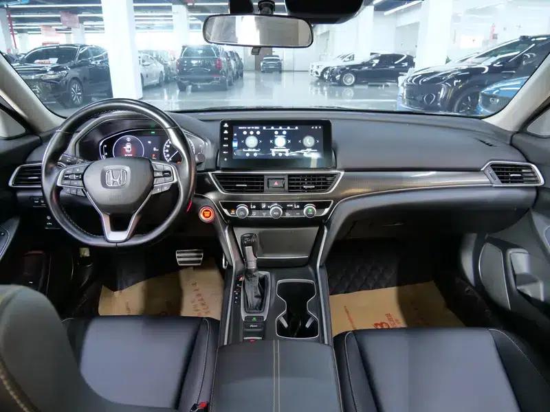 Accord 2022 260TURBO Phantom Night Premium Edition — миниатюра 10