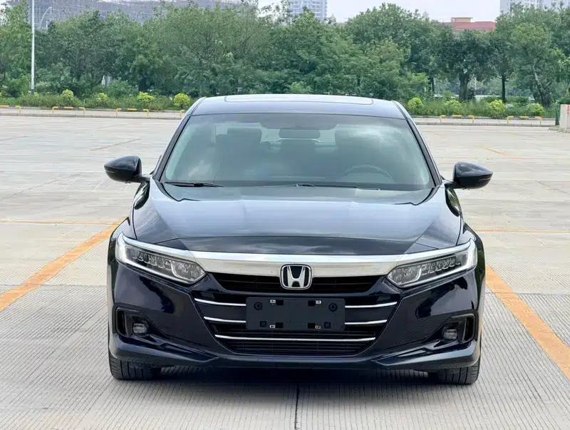 2022 Honda Accord 260TURBO Luxury Edition — миниатюра 2