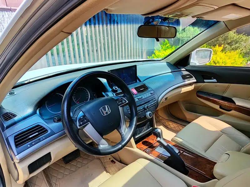 Accord 2011 2.0L EX Navi — миниатюра 19