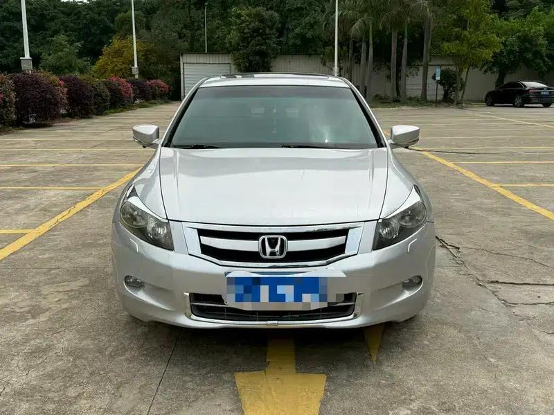 Accord 2009 2.0 Automatic Anniversary Edition — миниатюра 2