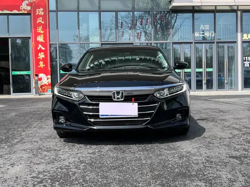 2022 Honda Accord 260TURBO Luxury Edition — миниатюра 2