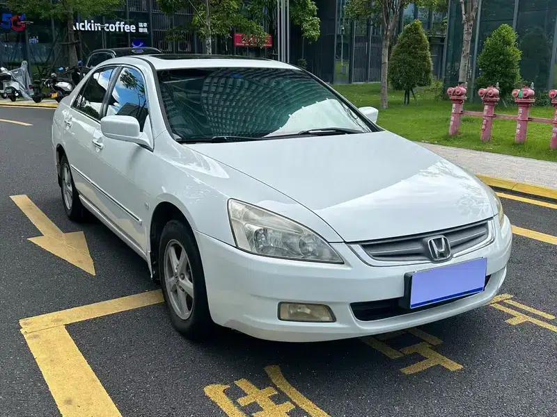 Accord 2007 2.0L Automatic Comfort Edition — миниатюра 3