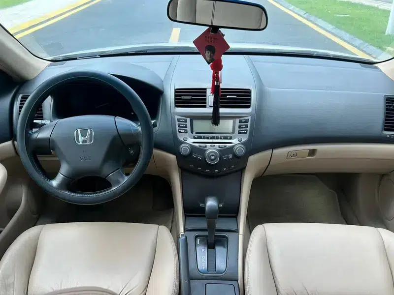 Accord 2007 2.0L Automatic Comfort Edition — миниатюра 8