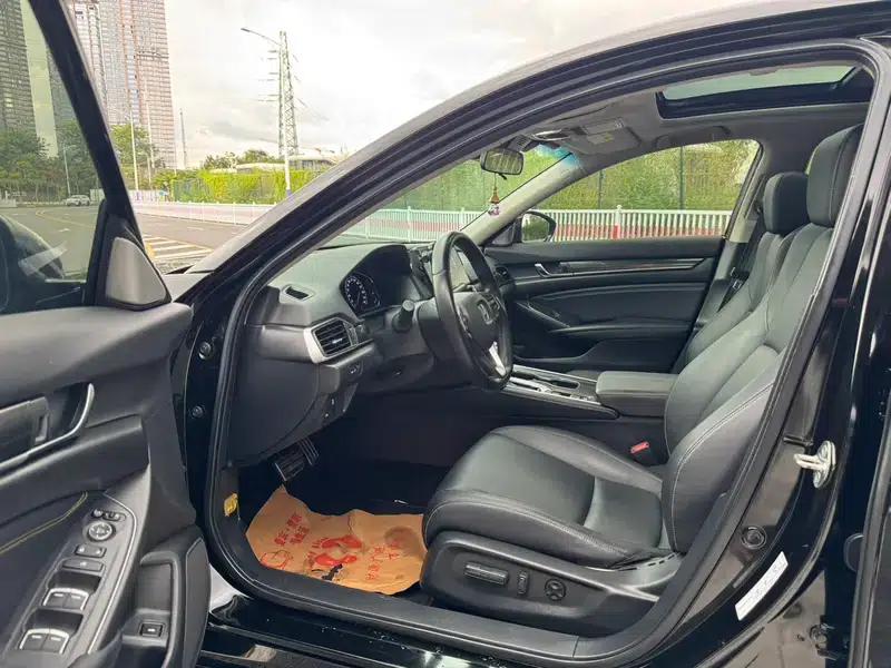 Accord 2022 260TURBO Phantom Night Premium Edition — миниатюра 13