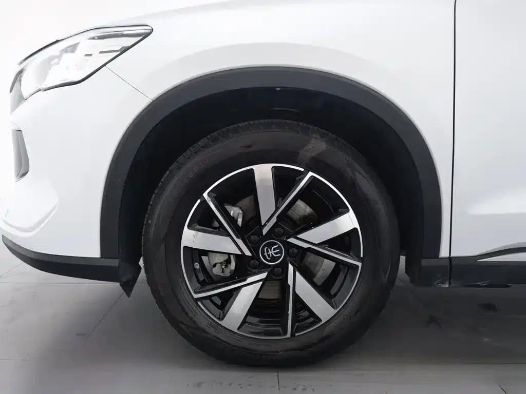 Song Pro New Energy 2024 Glory Edition DM-i 110KM Superior Model — миниатюра 17