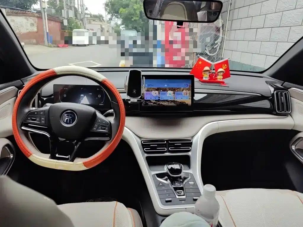 Song Pro New Energy 2024 Glory Edition DM-i 71KM Navigation Model — миниатюра 5