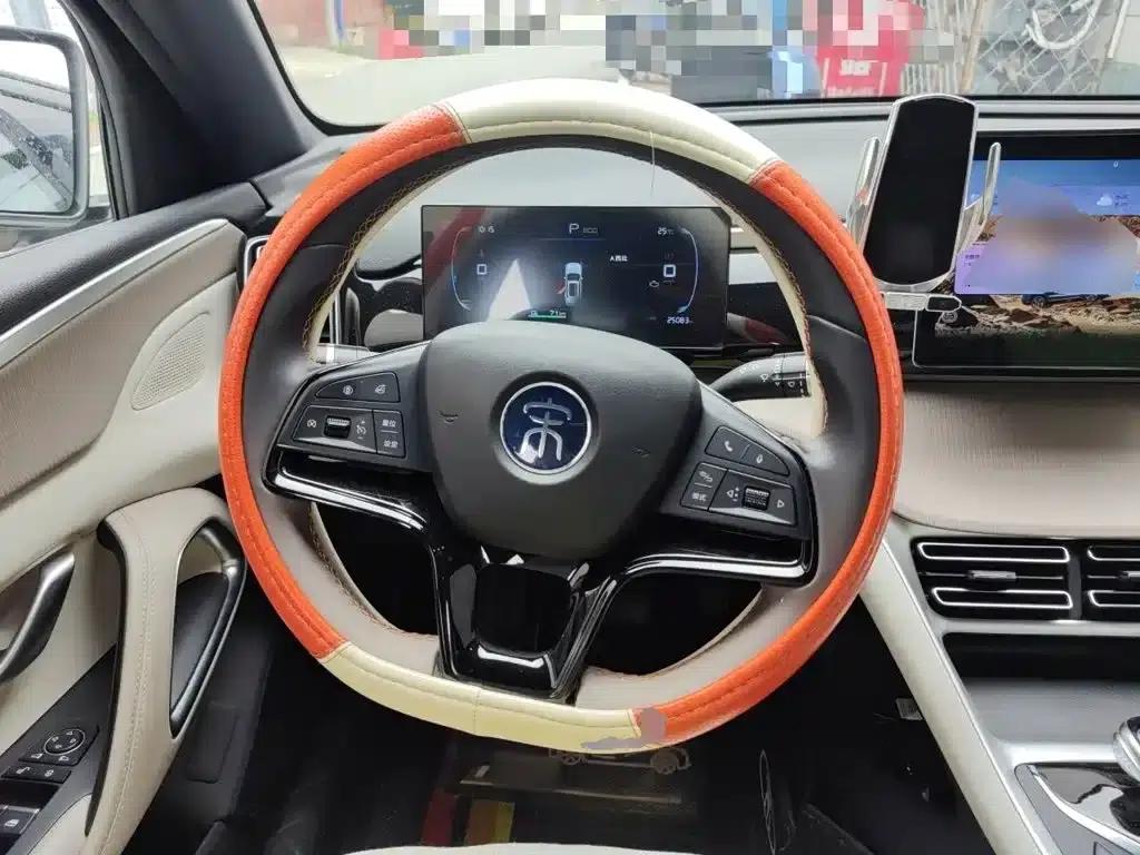 Song Pro New Energy 2024 Glory Edition DM-i 71KM Navigation Model — миниатюра 6