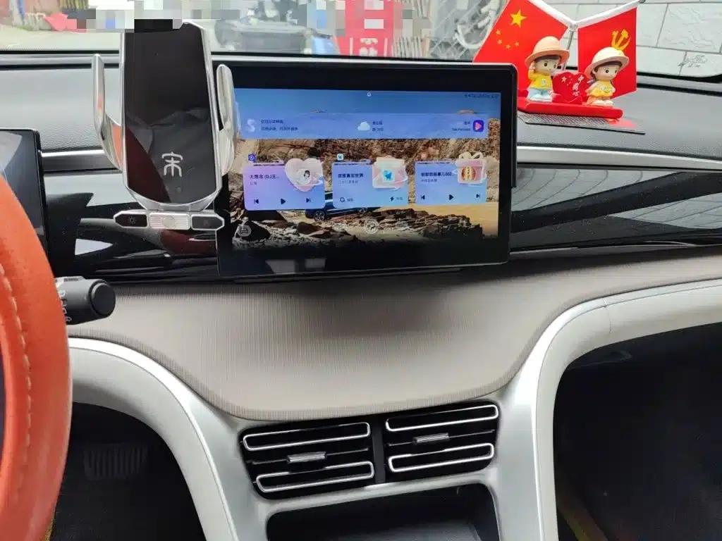 Song Pro New Energy 2024 Glory Edition DM-i 71KM Navigation Model — миниатюра 9