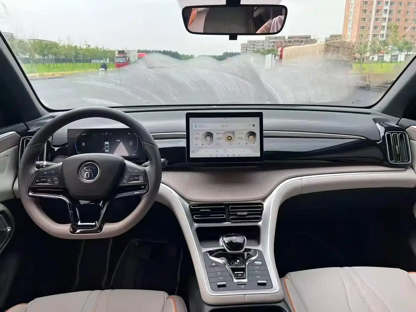 Song Pro New Energy 2024 Glory Edition DM-i 71KM Navigation Model — миниатюра 6