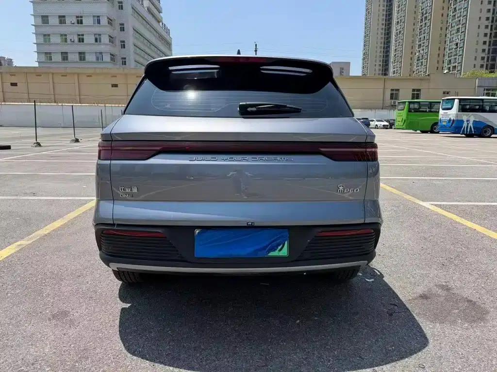 Song Pro New Energy 2024 Glory Edition DM-i 110KM Superior Model — миниатюра 6