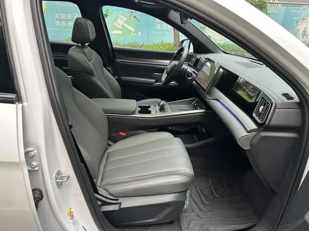 Song Pro New Energy 2025 Model, Second Generation Intelligent Driving Edition DM-i 115KM Superior Type — миниатюра 14